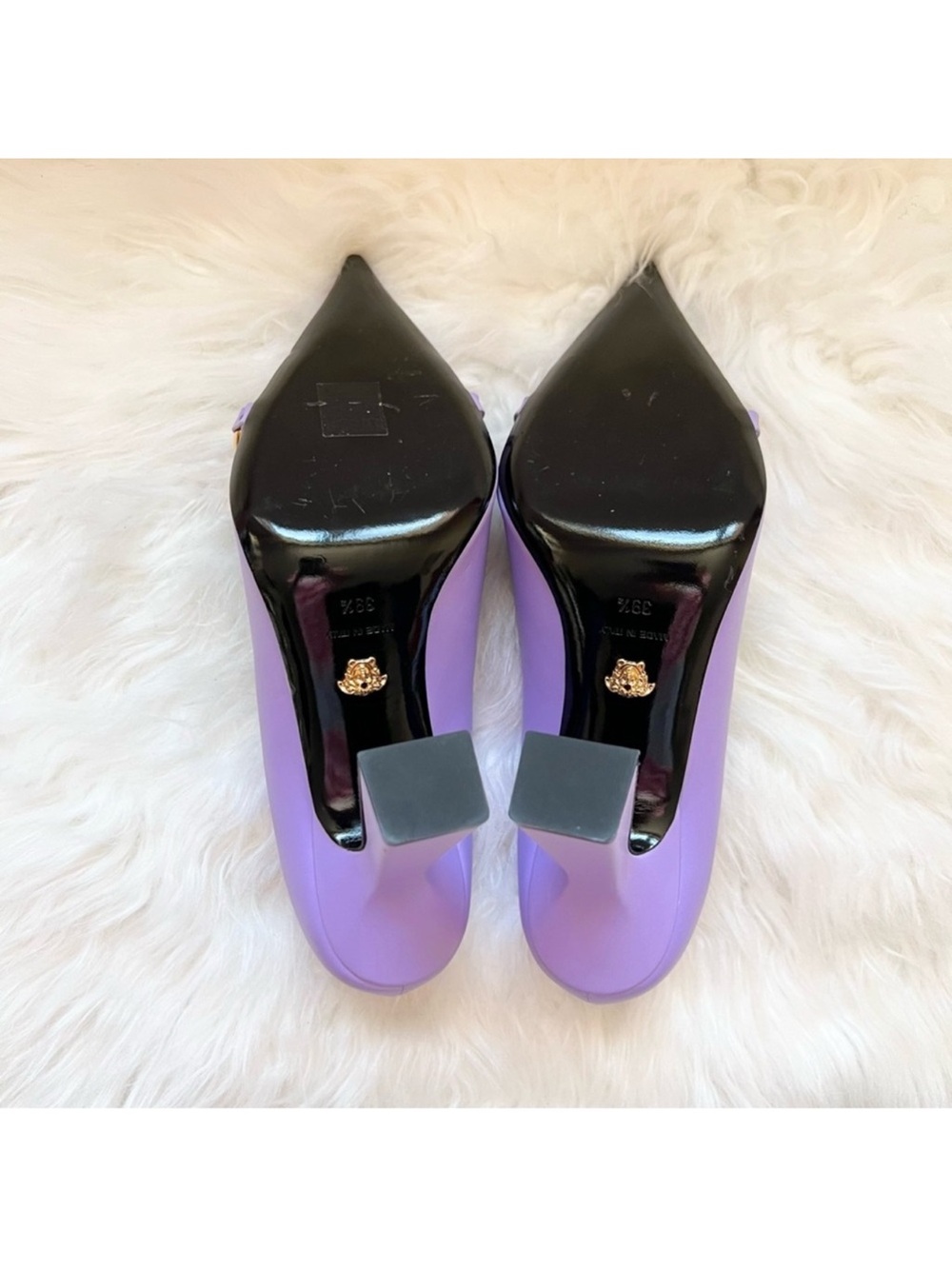 New! VERSACE Medusa Logo Chain Pointed Toe Pumps Heels - Picture 13 of 15